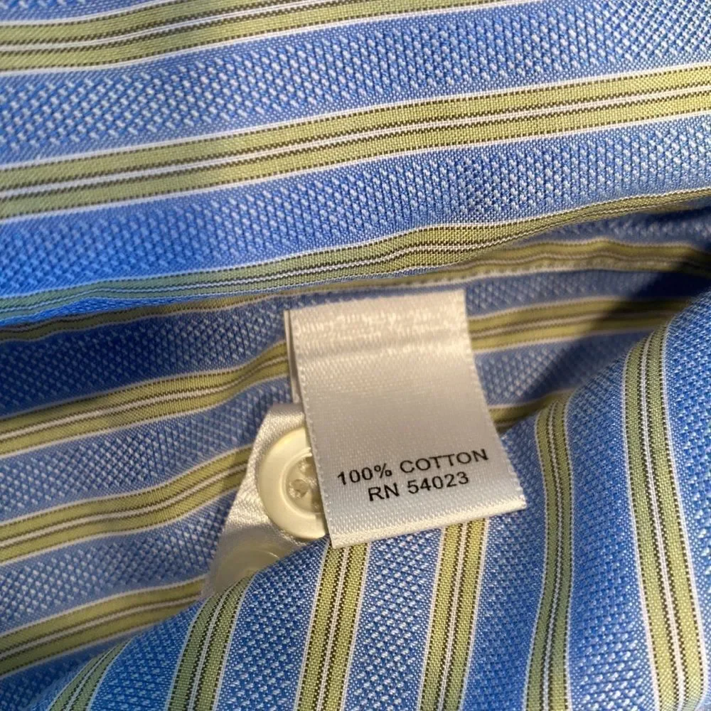 Banana Republic Fitted 15-15.5 Medium Button Down Dress Shirt Stripes